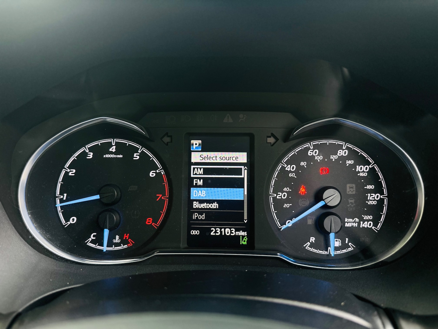 Used Toyota Yaris 2018 for sale - 76100252: Photo 33