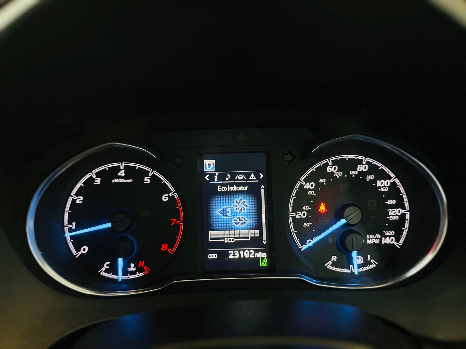 Used Toyota Yaris 2018 for sale - 76100252: Photo 38