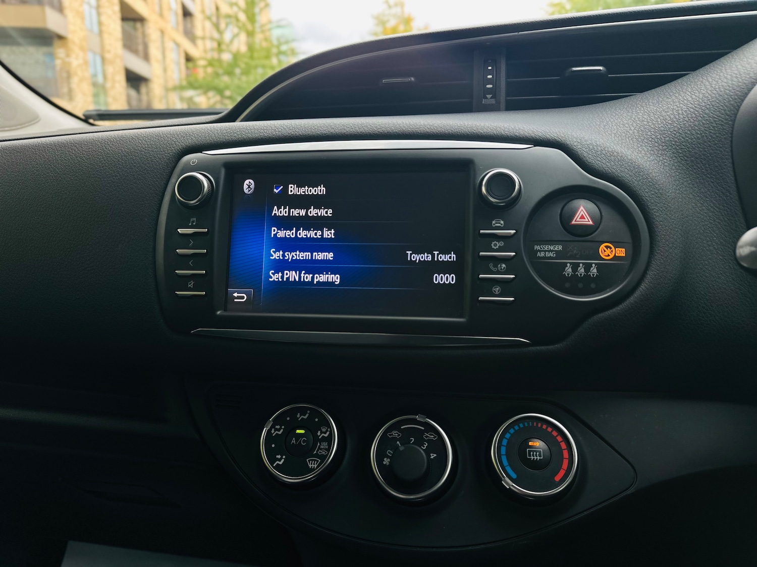Used Toyota Yaris 2018 for sale - 76100252: Photo 44