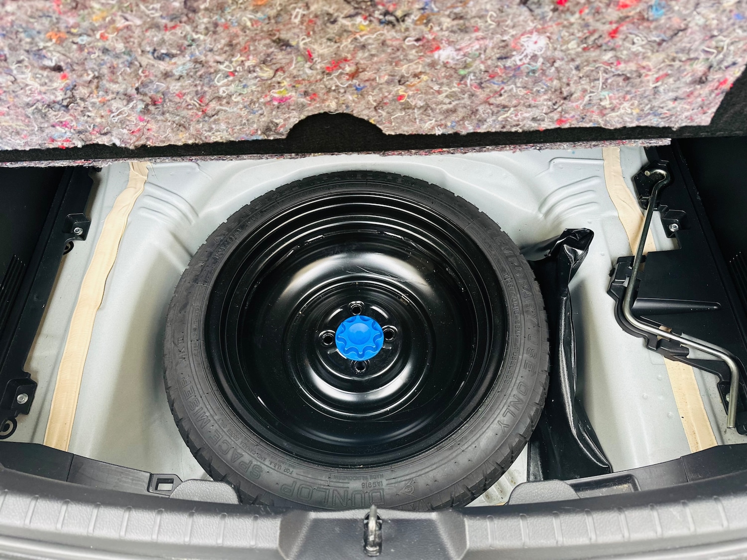 Used Toyota Yaris 2018 for sale - 76100252: Photo 59