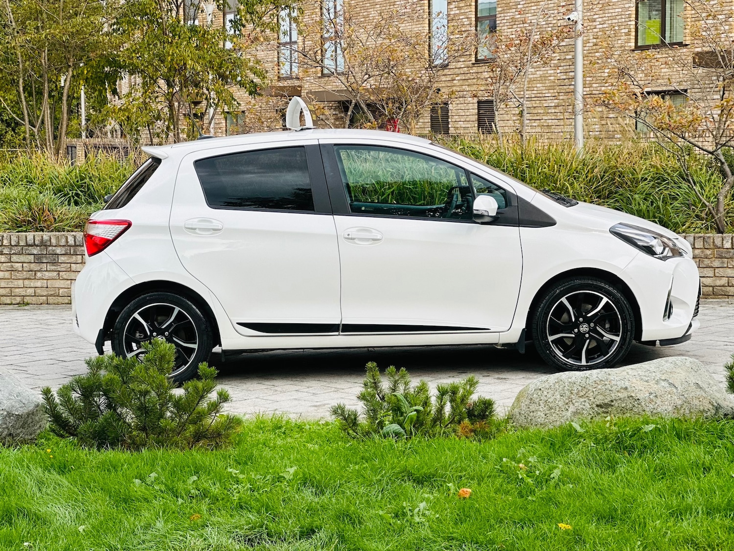 Used Toyota Yaris 2018 for sale - 76100252: Photo 6
