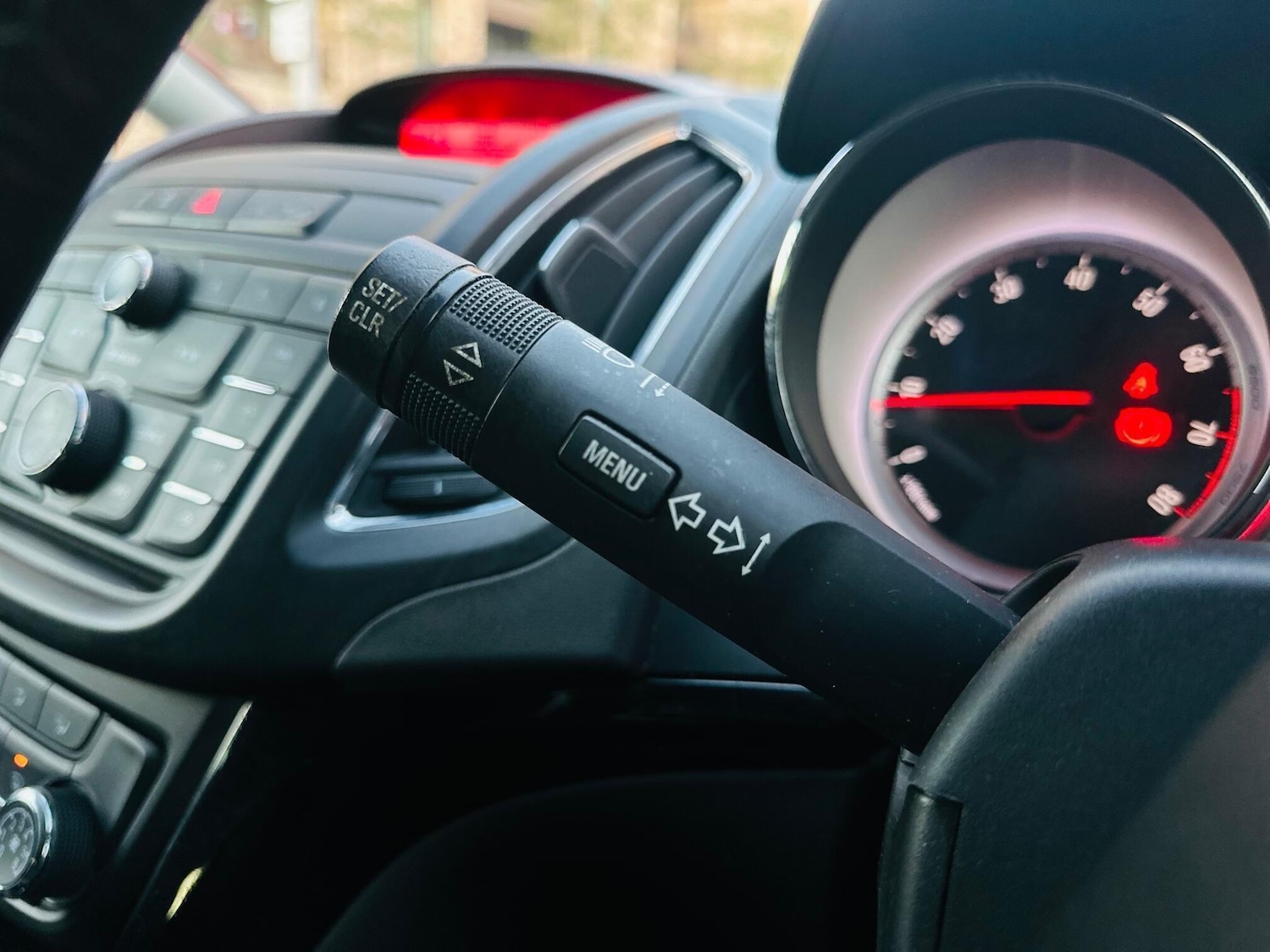 Used Vauxhall Zafira Tourer 2015 for sale - 76505097: Photo 9