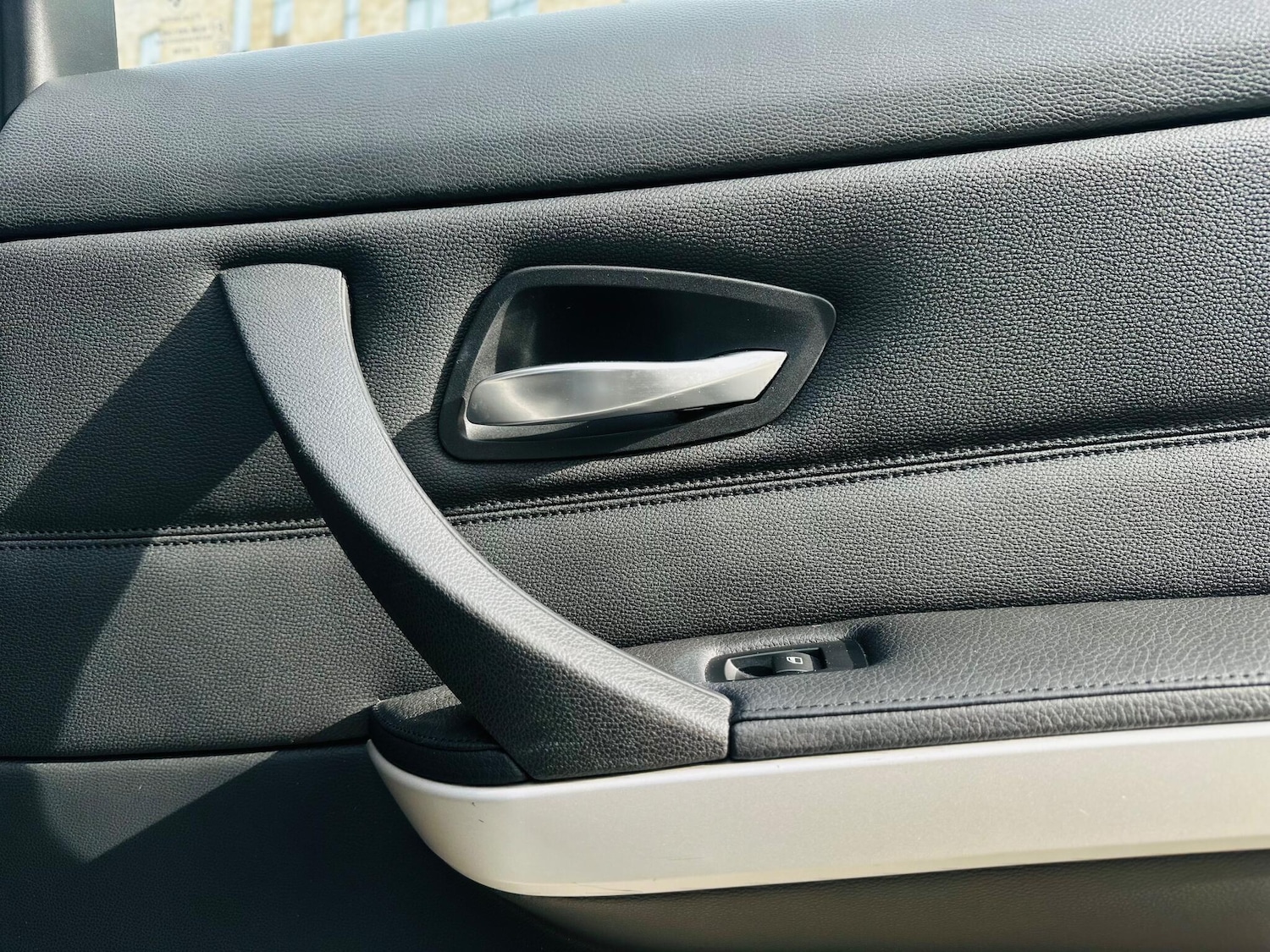 Used BMW 3 Series 2010 for sale - 76505090: Photo 25