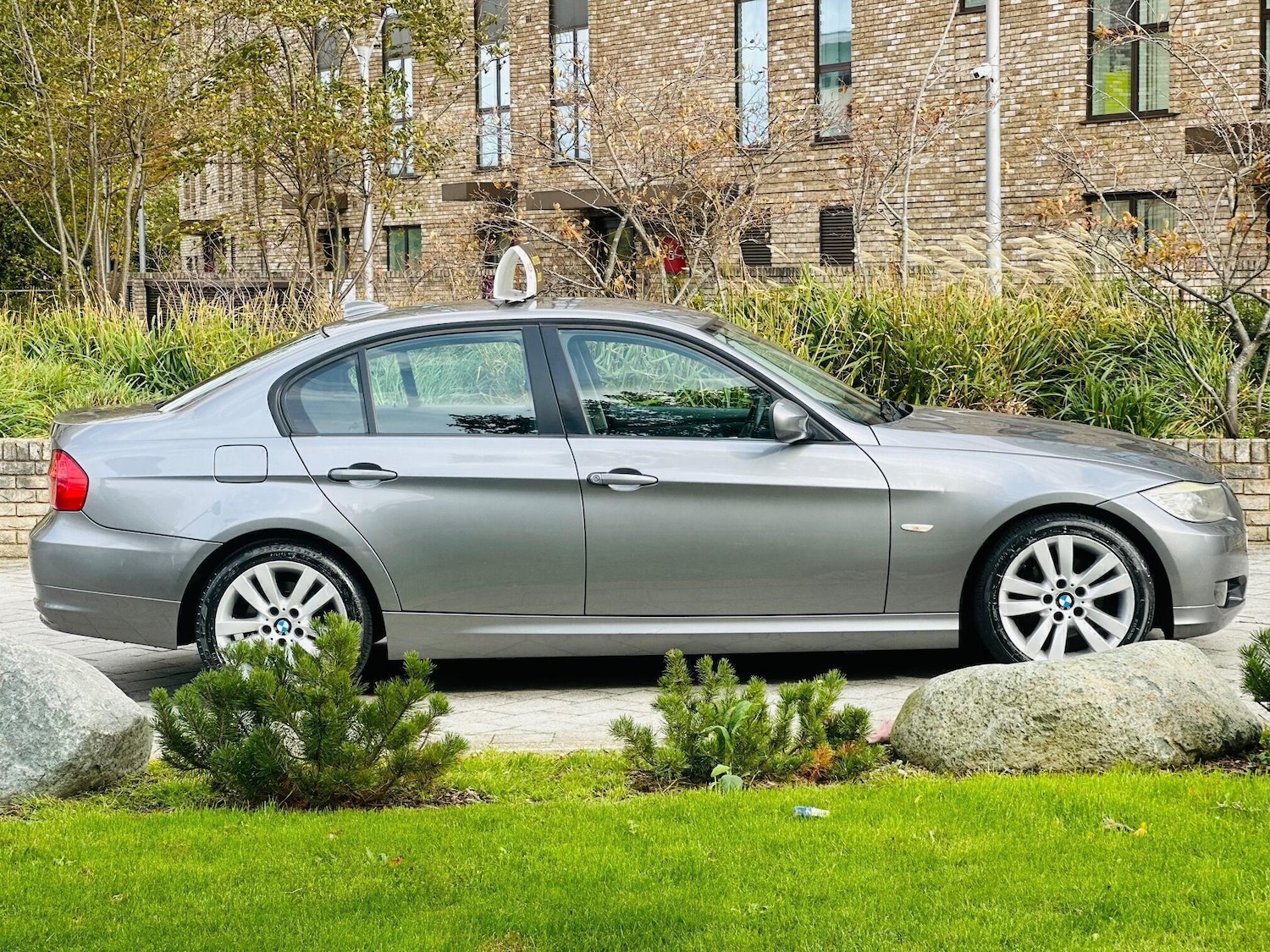 Used BMW 3 Series 2010 for sale - 76505090: Photo 4