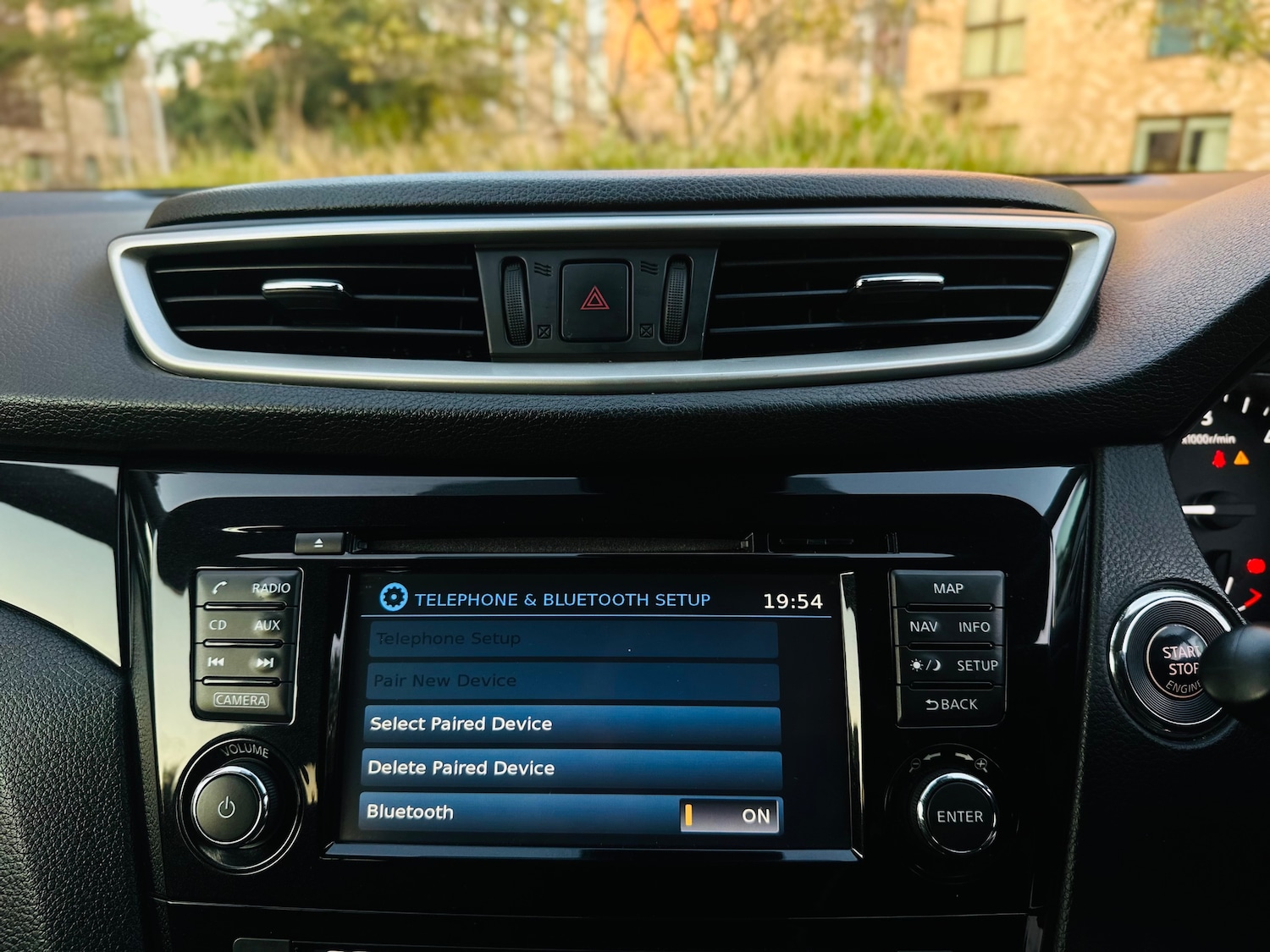 Used Nissan Qashqai 2014 for sale - 76076076: Photo 60