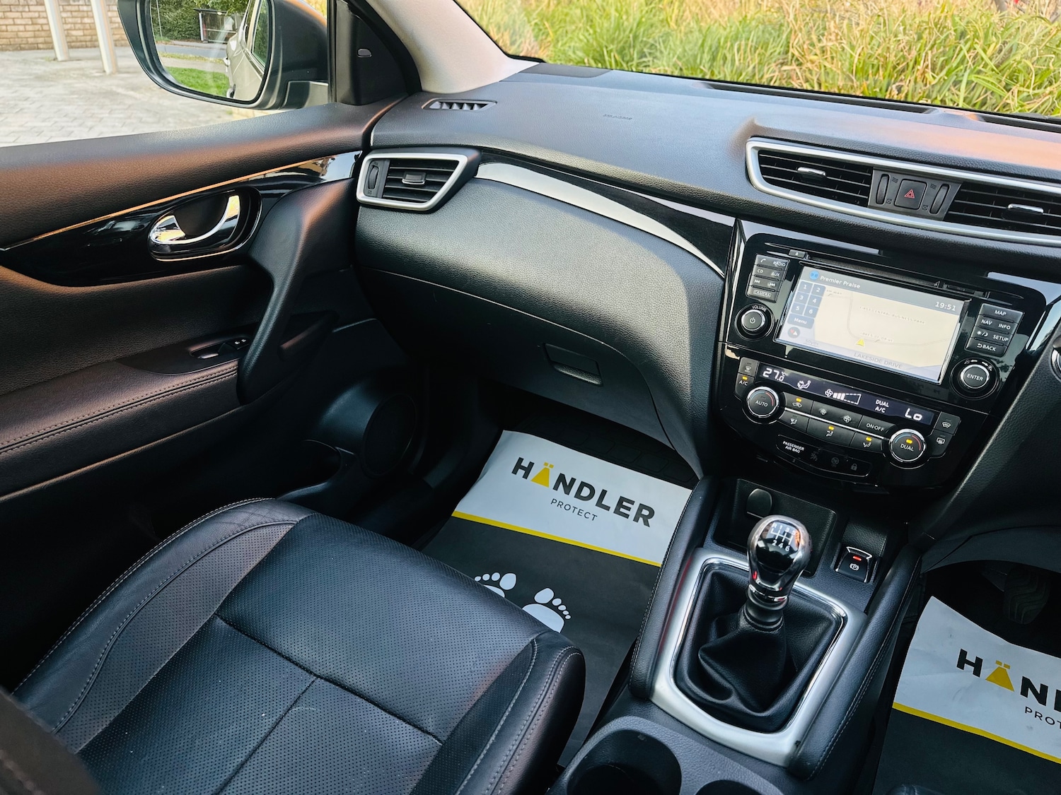 Used Nissan Qashqai 2014 for sale - 76076076: Photo 68