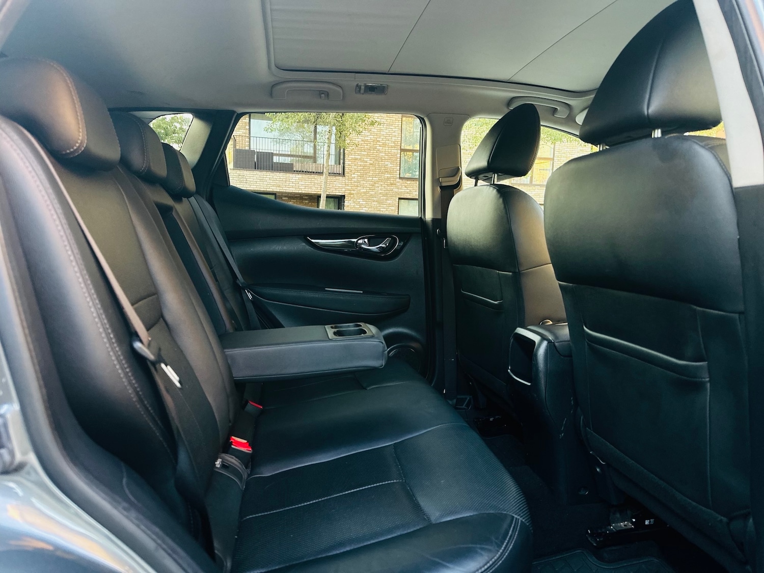 Used Nissan Qashqai 2014 for sale - 76076076: Photo 88