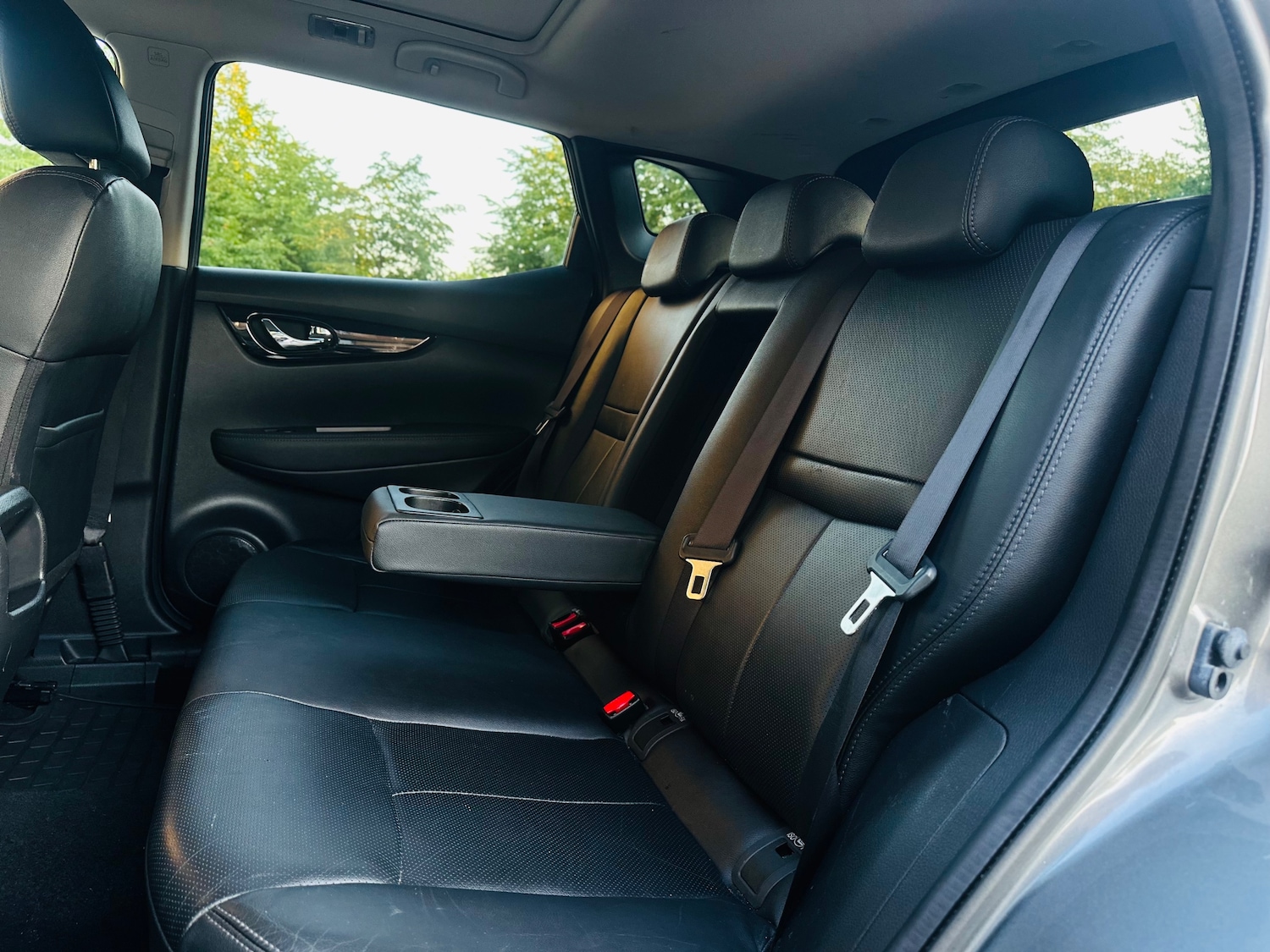 Used Nissan Qashqai 2014 for sale - 76076076: Photo 93