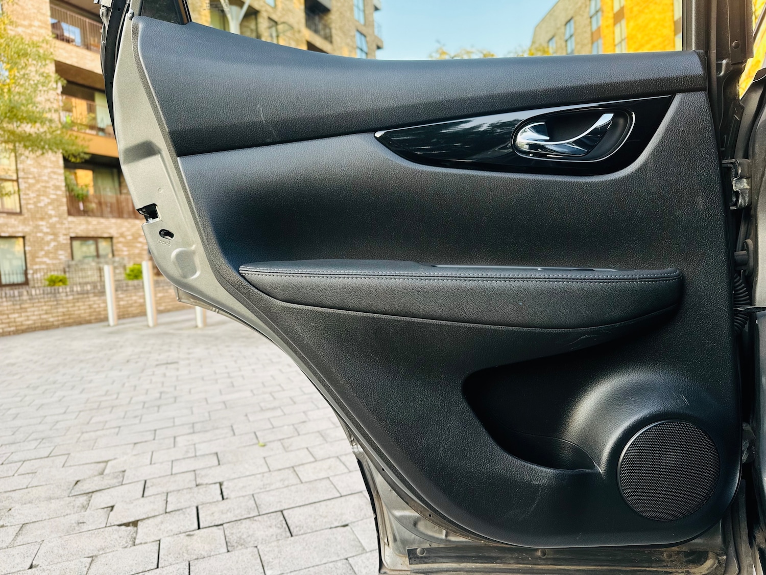 Used Nissan Qashqai 2014 for sale - 76076076: Photo 96