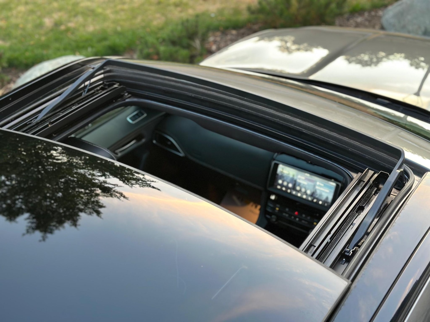 Used Jaguar F-Pace 2017 for sale - 76076079: Photo 54