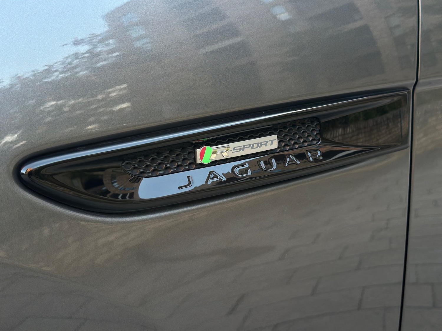 Used Jaguar F-Pace 2017 for sale - 76076079: Photo 59