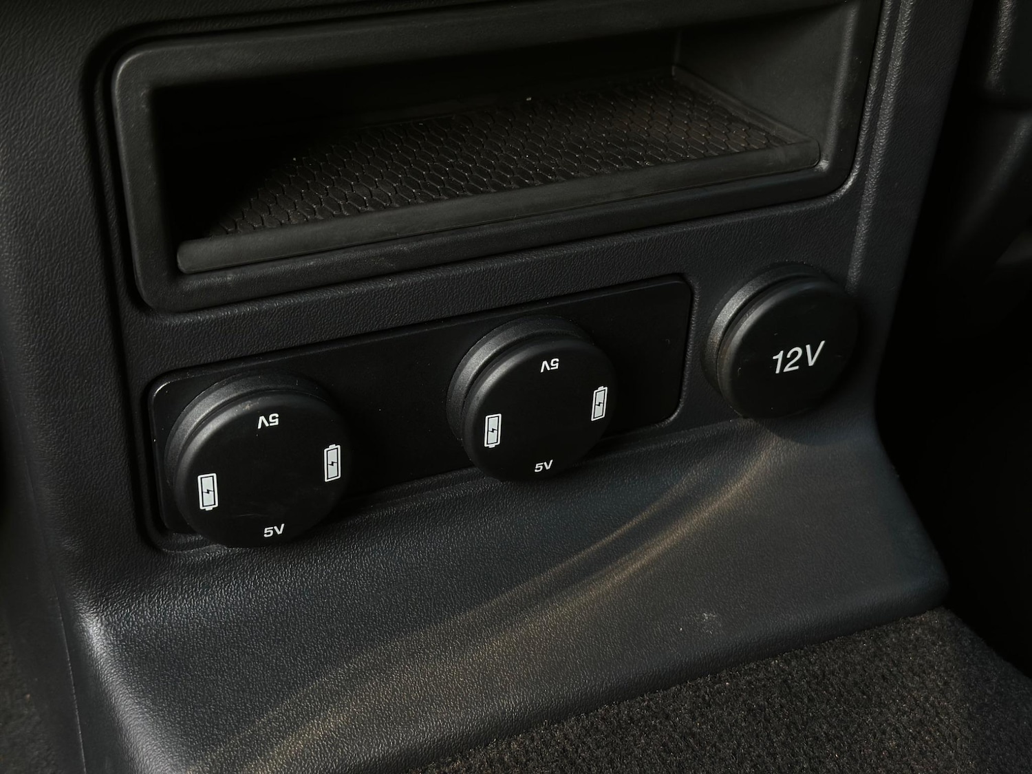 Used Jaguar F-Pace 2017 for sale - 76076079: Photo 76