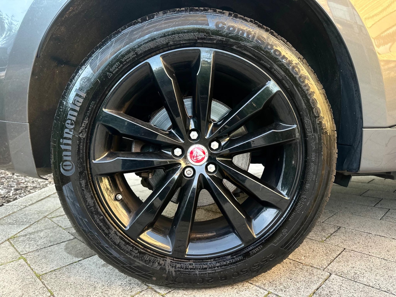 Used Jaguar F-Pace 2017 for sale - 76076079: Photo 80