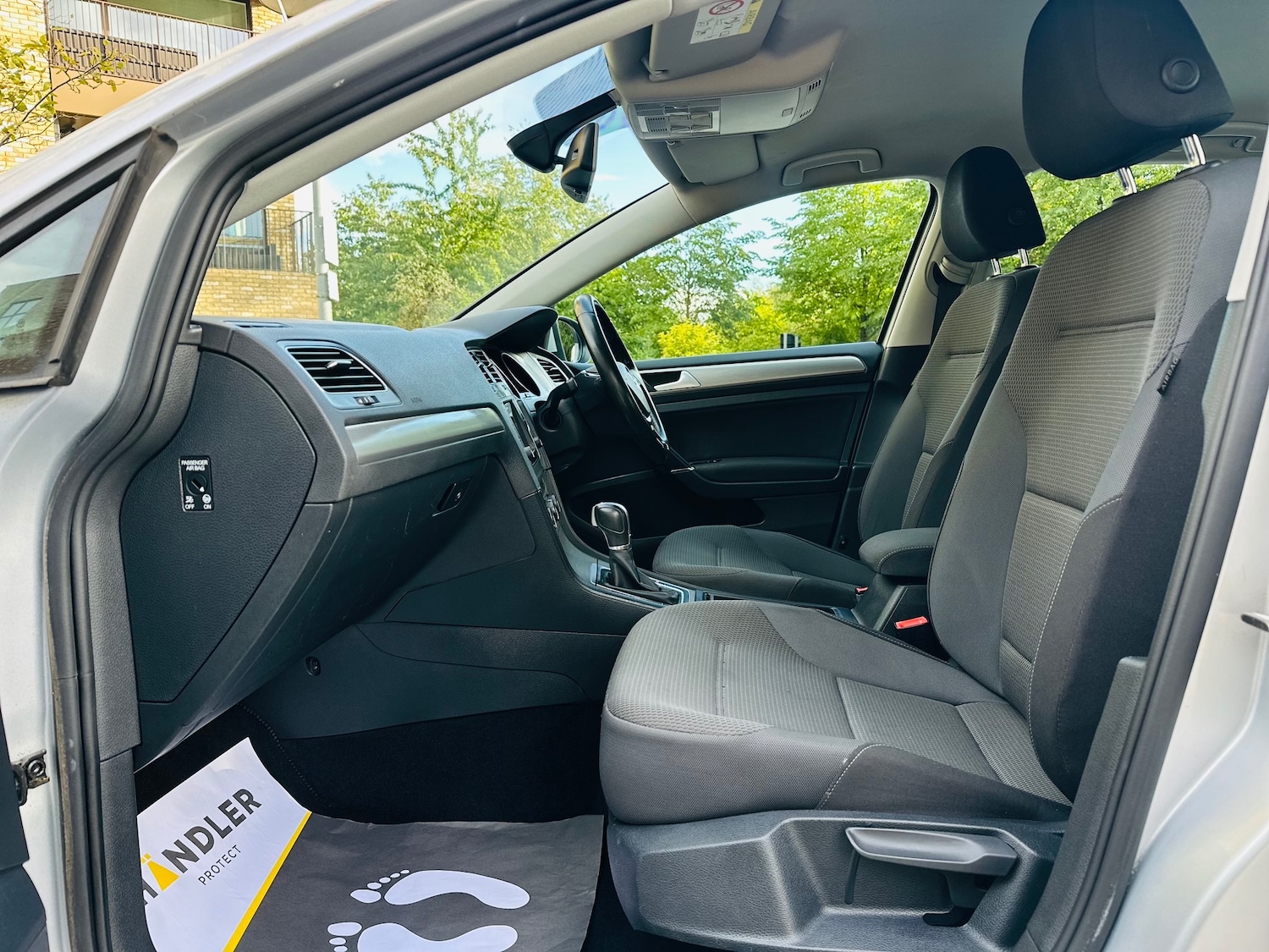 Vehicle 22