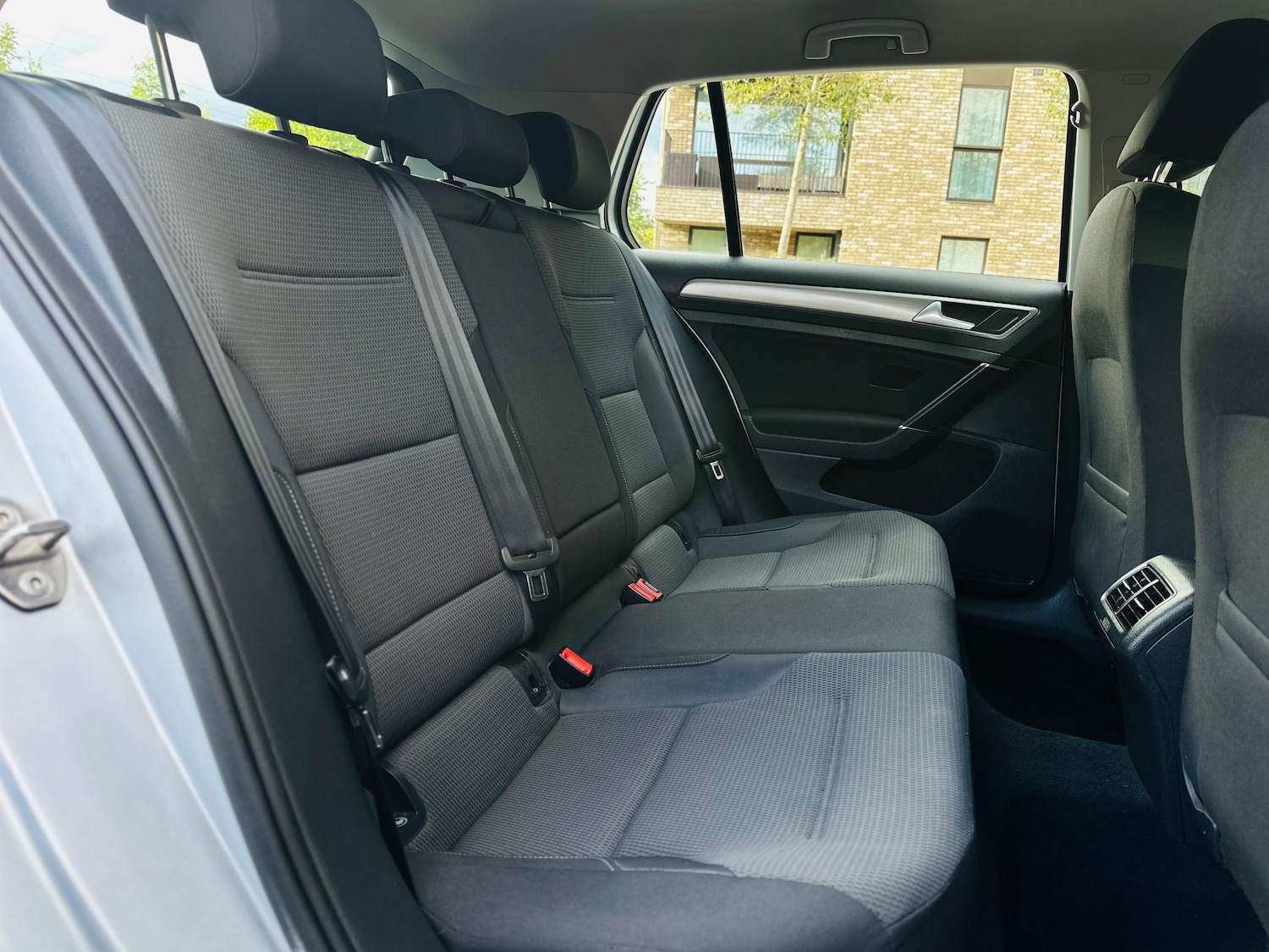 Used Volkswagen Golf 2015 for sale - 76076077: Photo 61