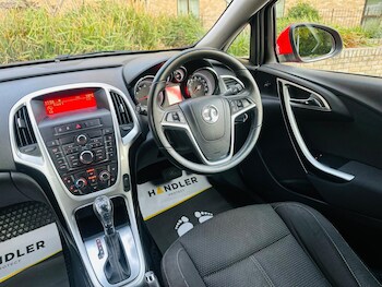 Used Vauxhall Astra 2014 for sale - 76505106: Photo