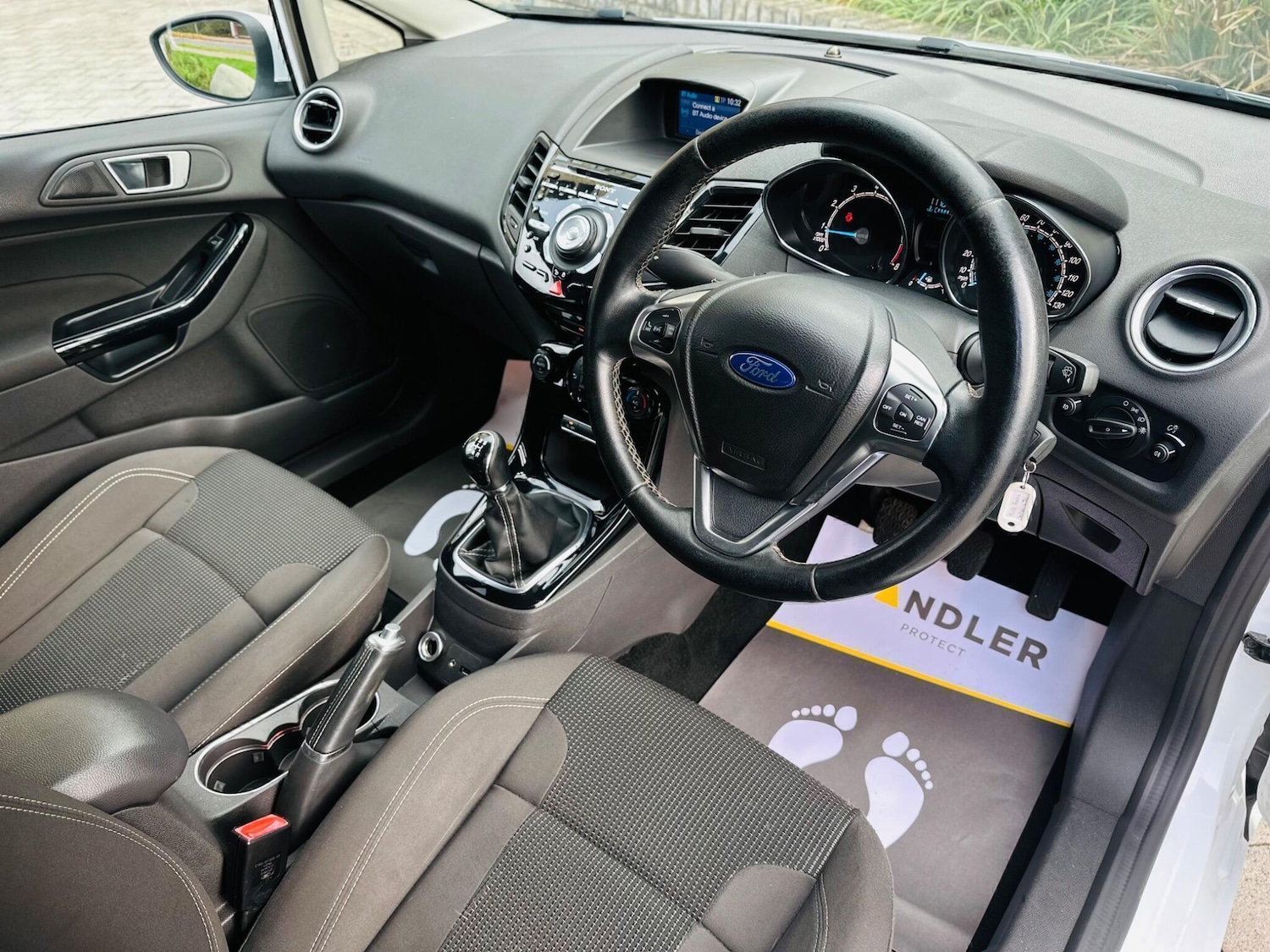 Used Ford Fiesta 2015 for sale - 76552109: Photo 11