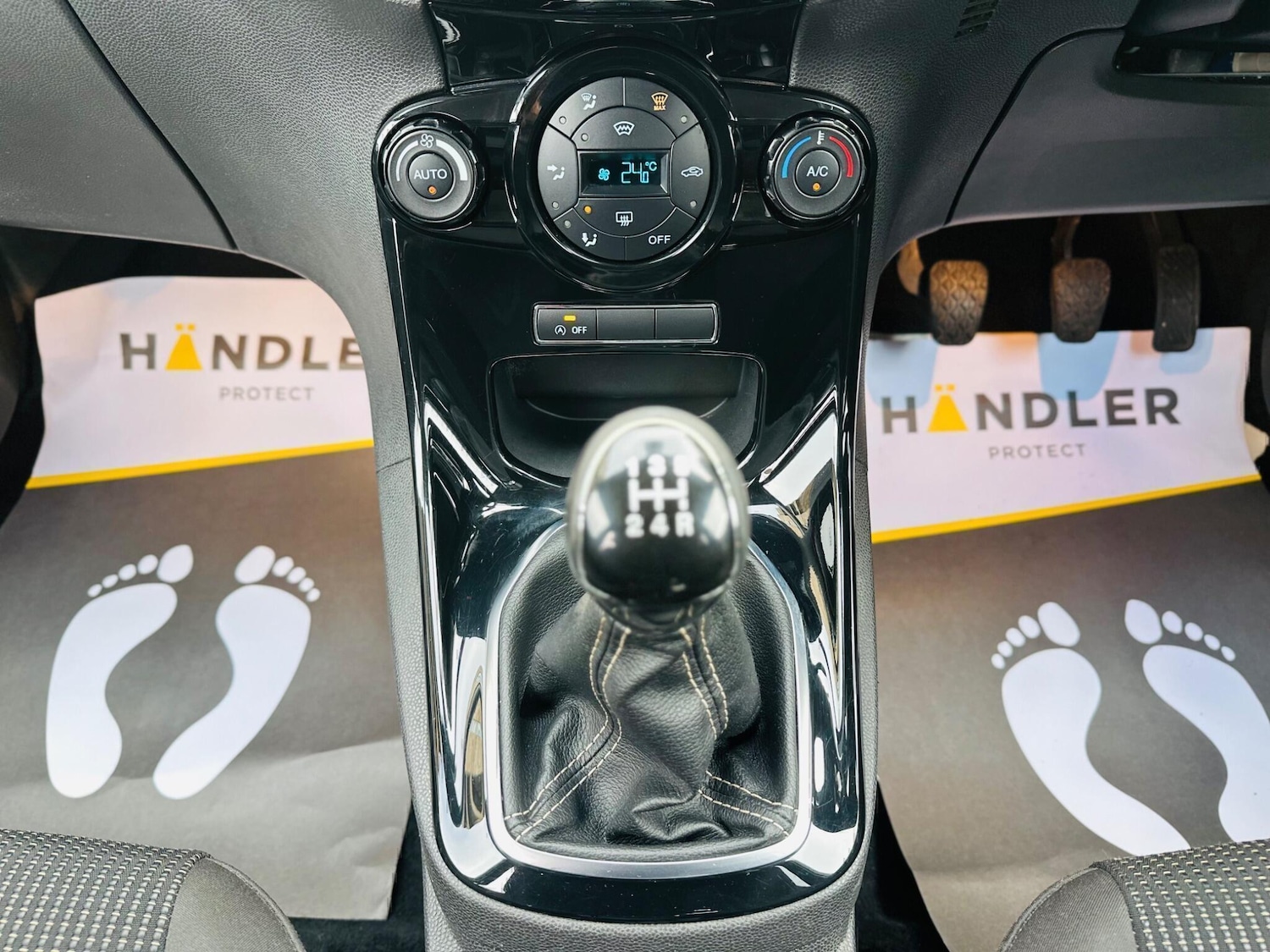 Used Ford Fiesta 2015 for sale - 76552109: Photo 15