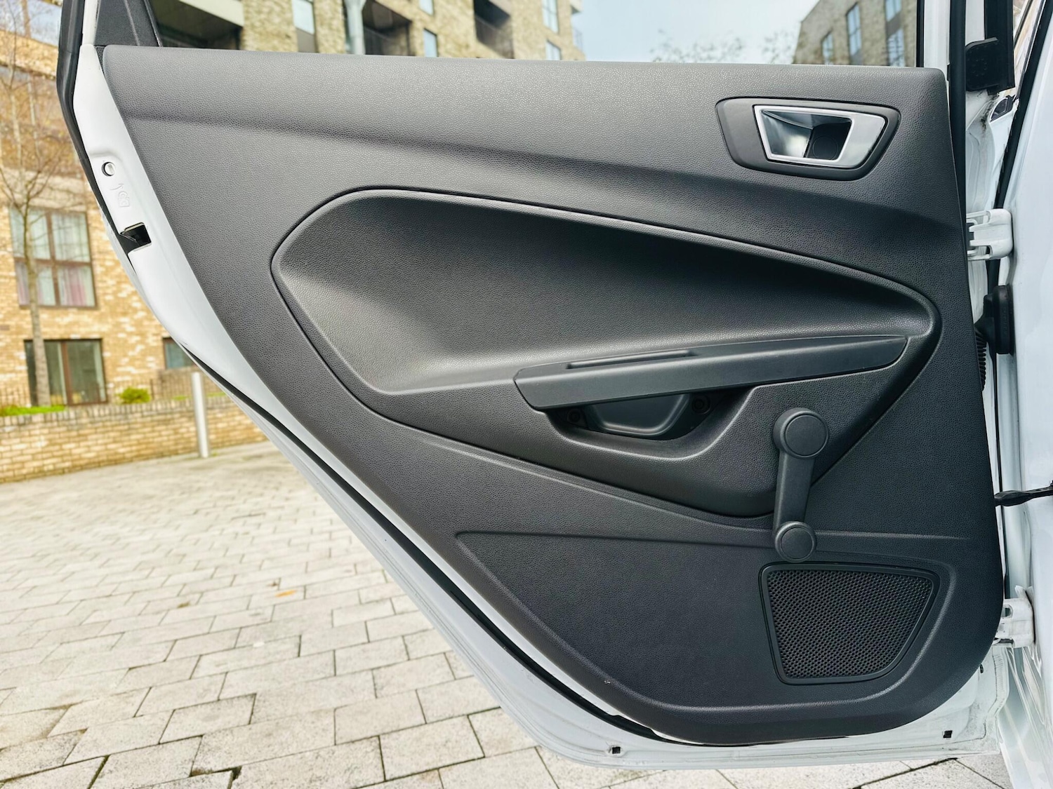 Used Ford Fiesta 2015 for sale - 76552109: Photo 51