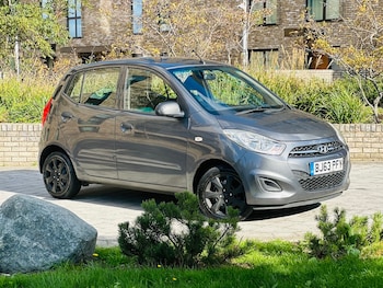 Used Hyundai i10 2013 for sale - 76076074: Photo