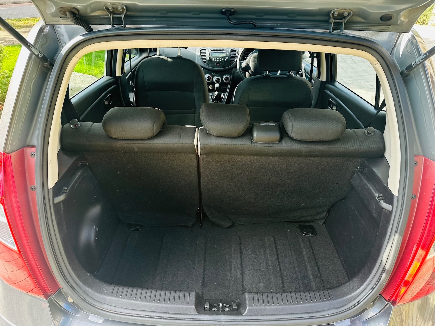 Vehicle 29