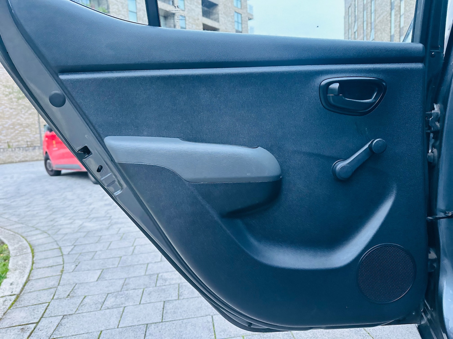 Used Hyundai i10 2013 for sale - 76076074: Photo 50