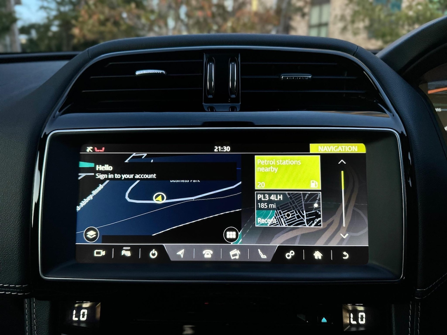 Used Jaguar F-Pace 2017 for sale - 76505108: Photo 18