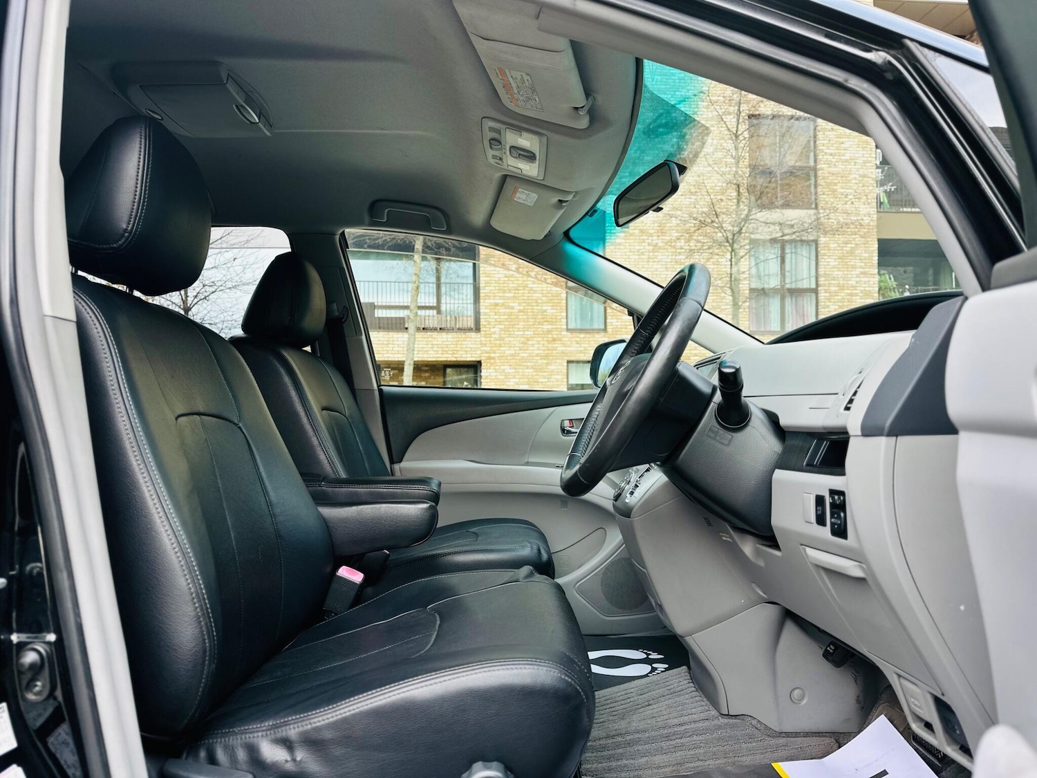 Used Toyota Estima 2025 for sale - 76557829: Photo 21