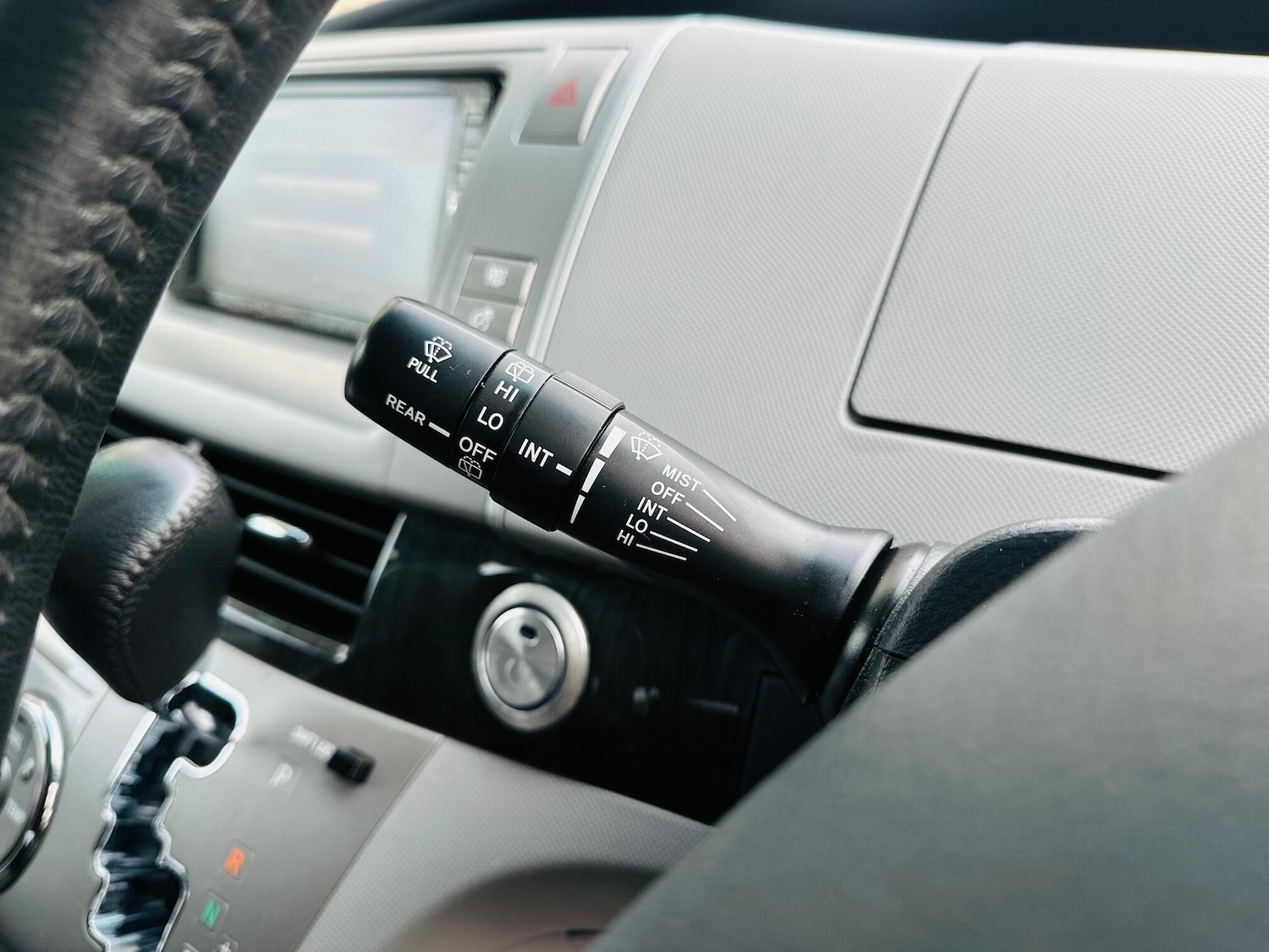 Used Toyota Estima 2025 for sale - 76557829: Photo 26