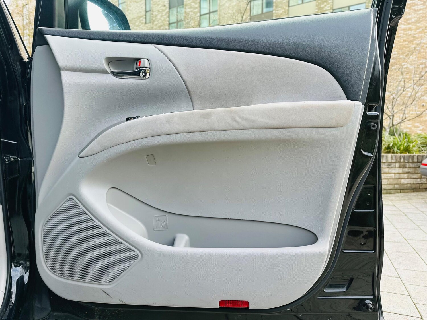 Used Toyota Estima 2025 for sale - 76557829: Photo 28