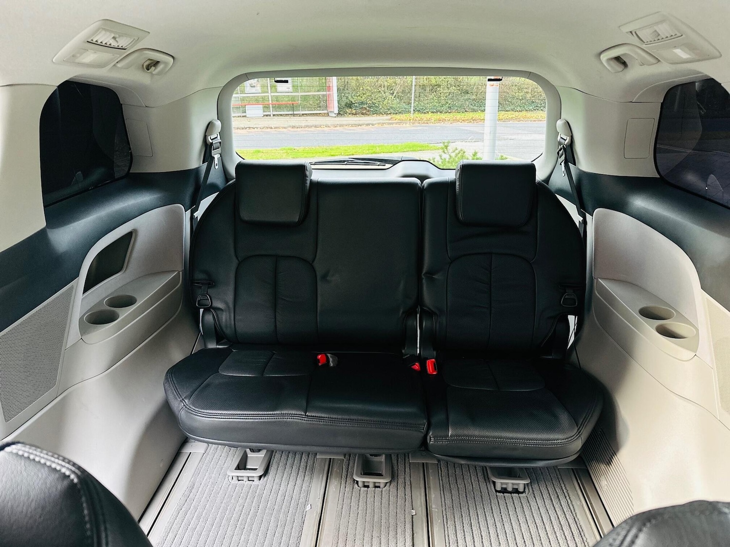 Used Toyota Estima 2025 for sale - 76557829: Photo 36