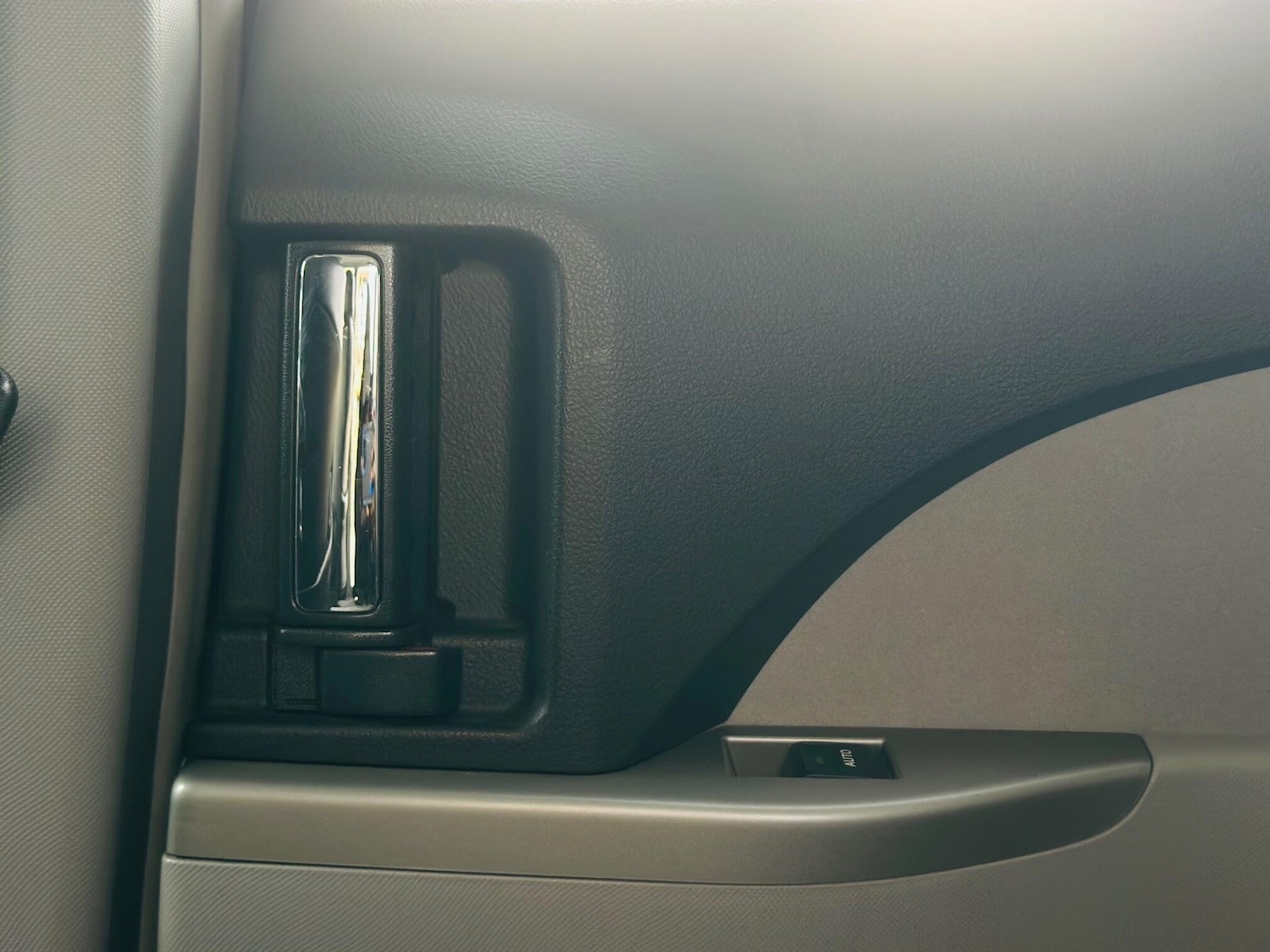 Used Toyota Estima 2025 for sale - 76557829: Photo 52