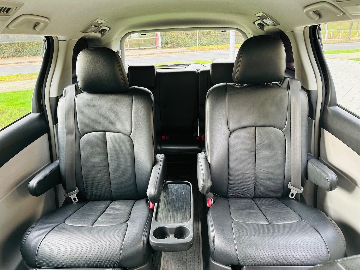 Used Toyota Estima 2025 for sale - 76557829: Photo 56