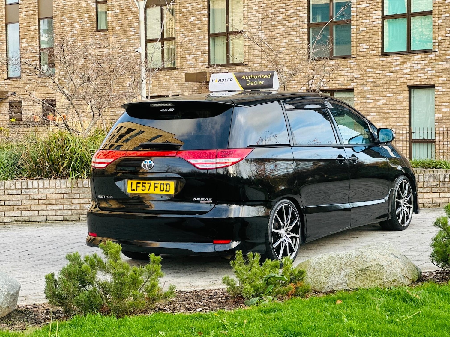 Used Toyota Estima 2025 for sale - 76557829: Photo 8