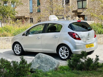 Used Vauxhall Corsa 2010 for sale - 76076083: Photo