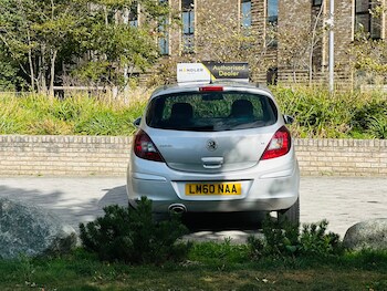 Used Vauxhall Corsa 2010 for sale - 76076083: Photo