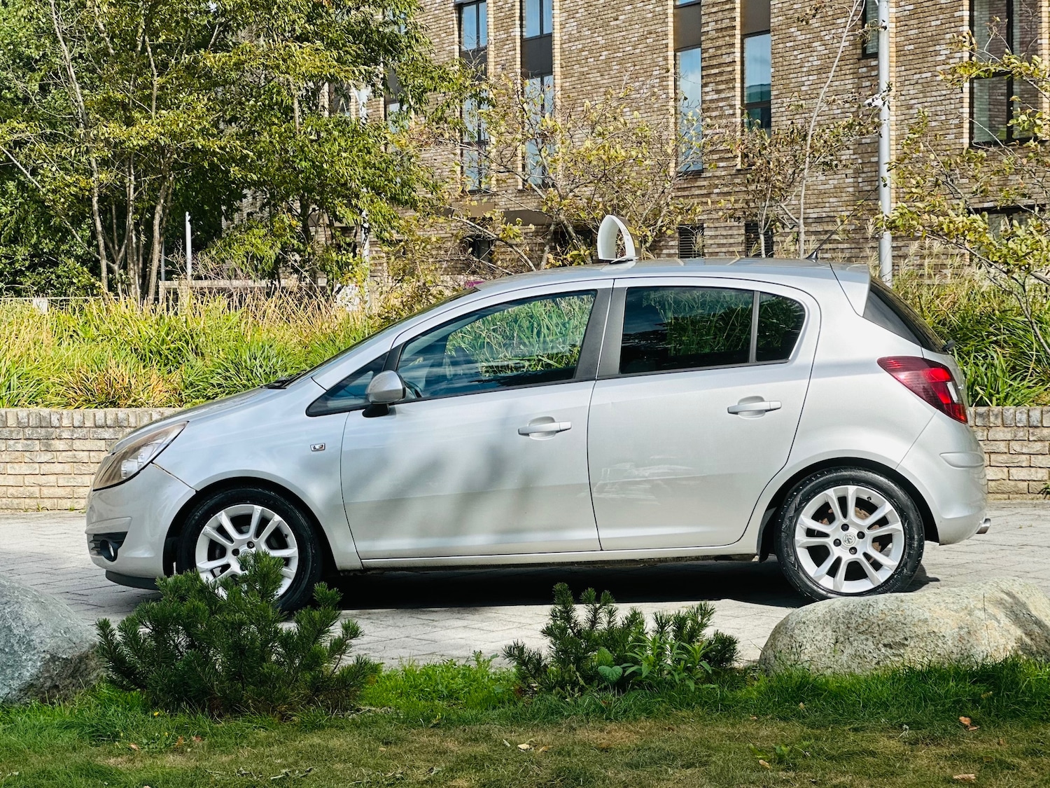 Vehicle 8