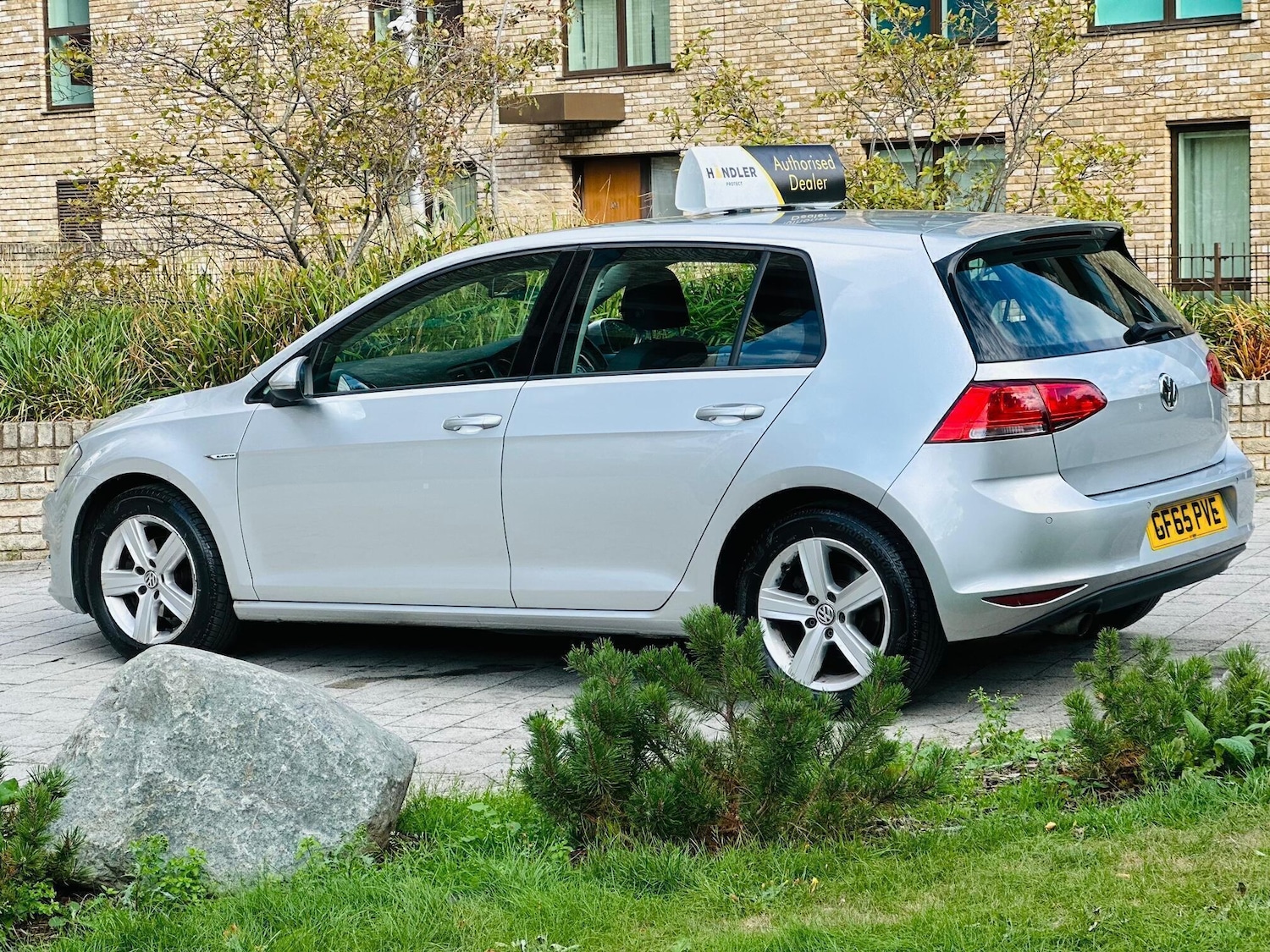 Used Volkswagen Scirocco 2015 for sale - 76505111: Photo 1