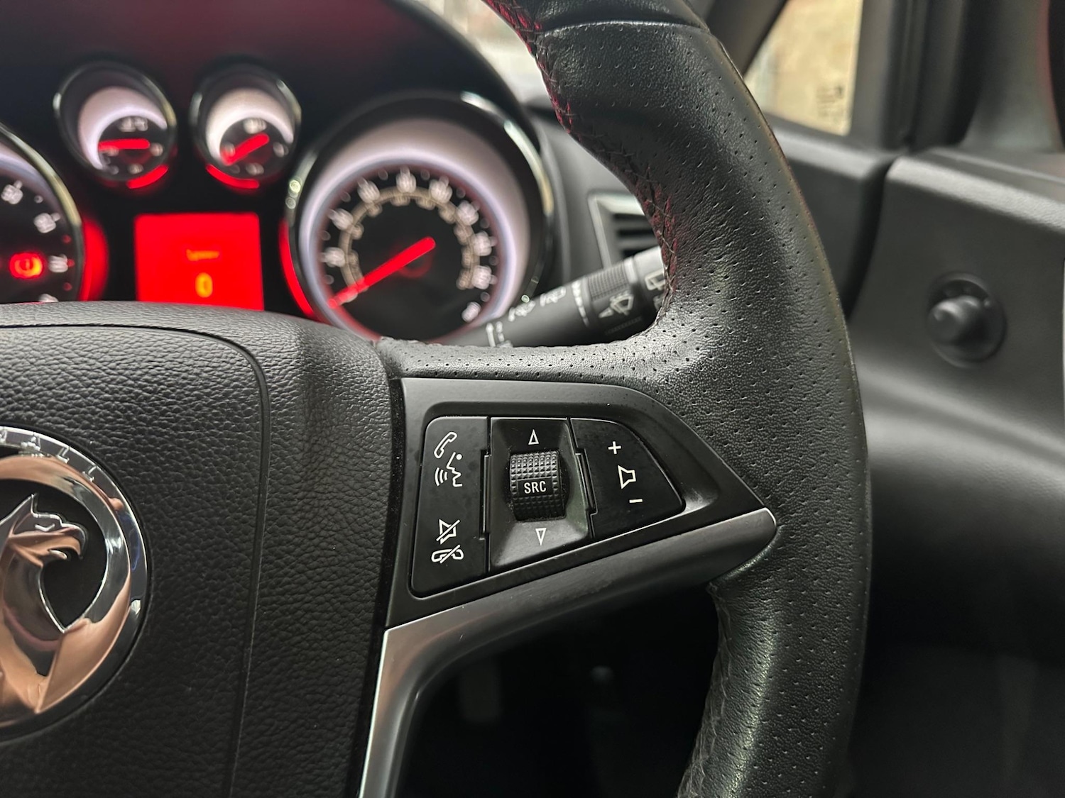 Used Vauxhall Astra 2014 for sale - 76404867: Photo 27