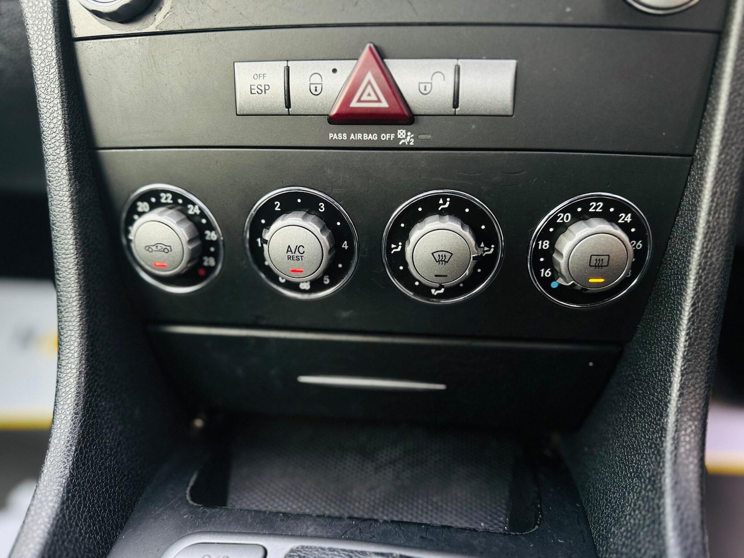 Used Mercedes-Benz SLK 2006 for sale - 76569316: Photo 19