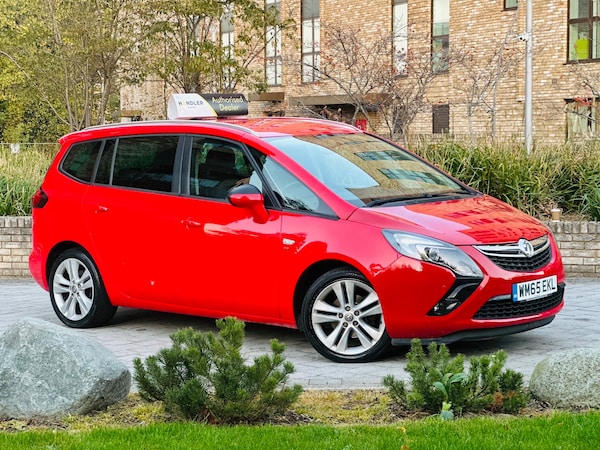 Used Vauxhall Zafira Tourer 2015 for sale - 76140864: Photo 1