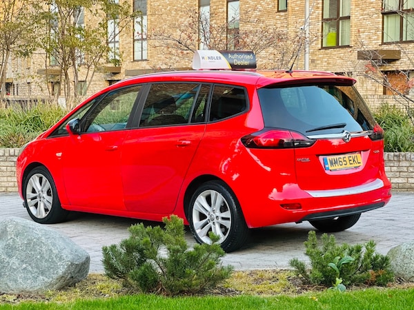 Used Vauxhall Zafira Tourer 2015 for sale - 76140864: Photo 2