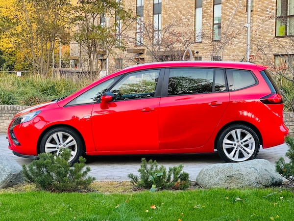 Used Vauxhall Zafira Tourer 2015 for sale - 76140864: Photo 9