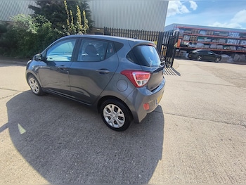 Used Hyundai i10 2014 for sale - 78267917: Photo