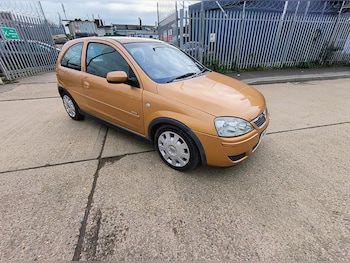 Used Vauxhall Corsa 2004 for sale - 76464006: Photo