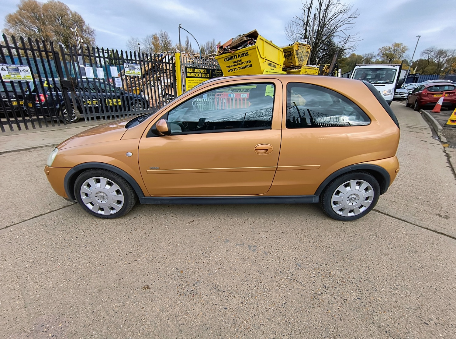 Used Vauxhall Corsa 2004 for sale - 76464006: Photo 5