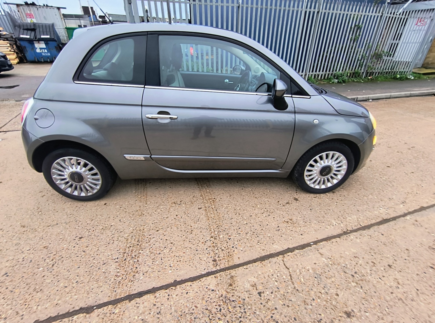 Used Fiat 500 2010 for sale - 76879613: Photo 3