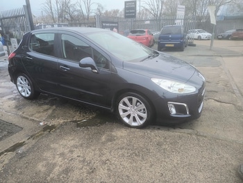 Used Peugeot 308 2013 for sale - 77915485: Photo