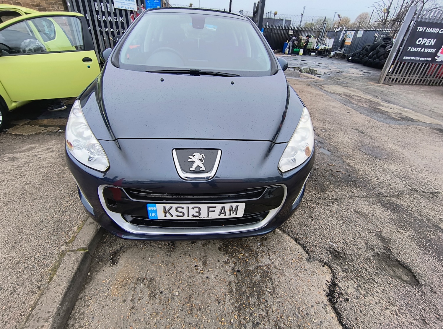 Used Peugeot 308 2013 for sale - 77915485: Photo 4