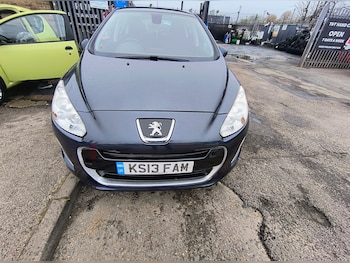 Used Peugeot 308 2013 for sale - 77915485: Photo